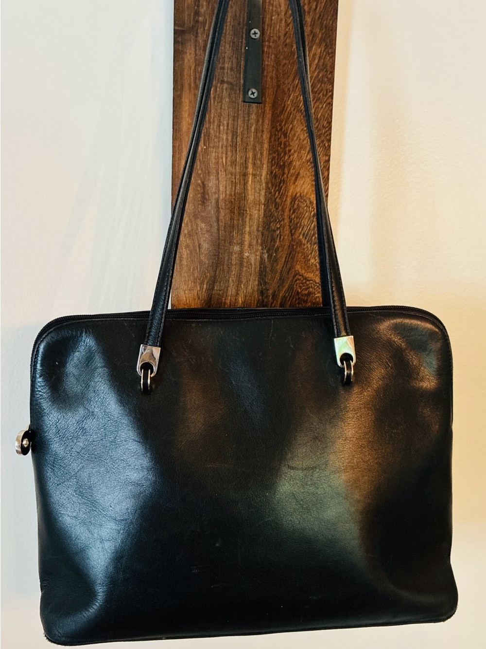 Jones New York Classic Black Leather Shoulder Bag